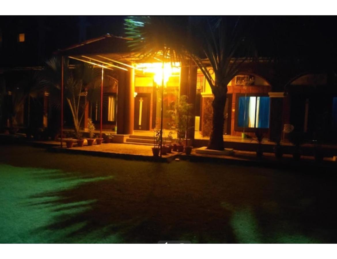 Anand Resort, Chitrakoot Sitapur Muafi Exterior photo